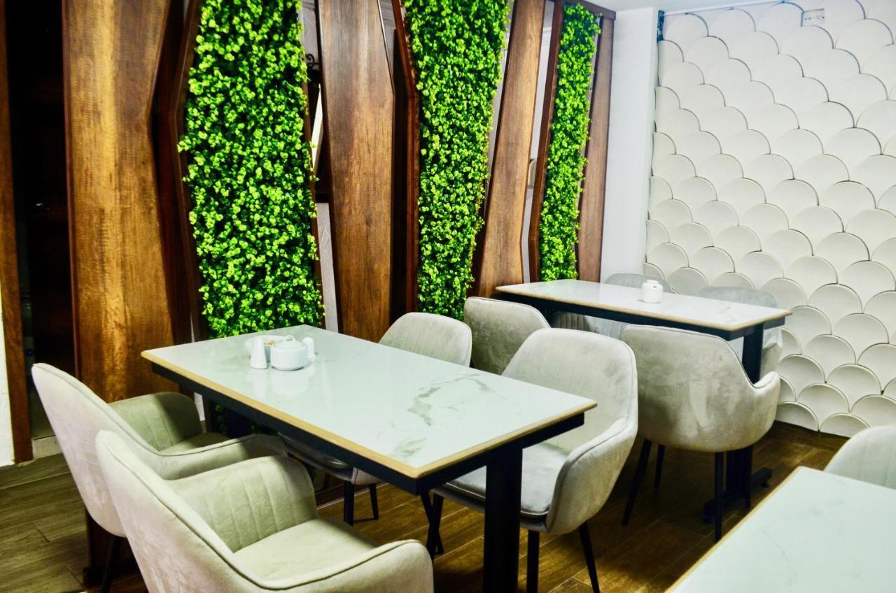 אמבאטו Hotel Imperial מראה חיצוני תמונה