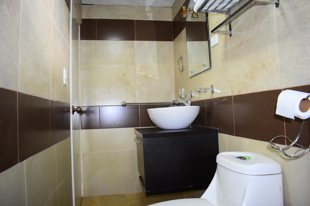 אמבאטו Hotel Imperial מראה חיצוני תמונה