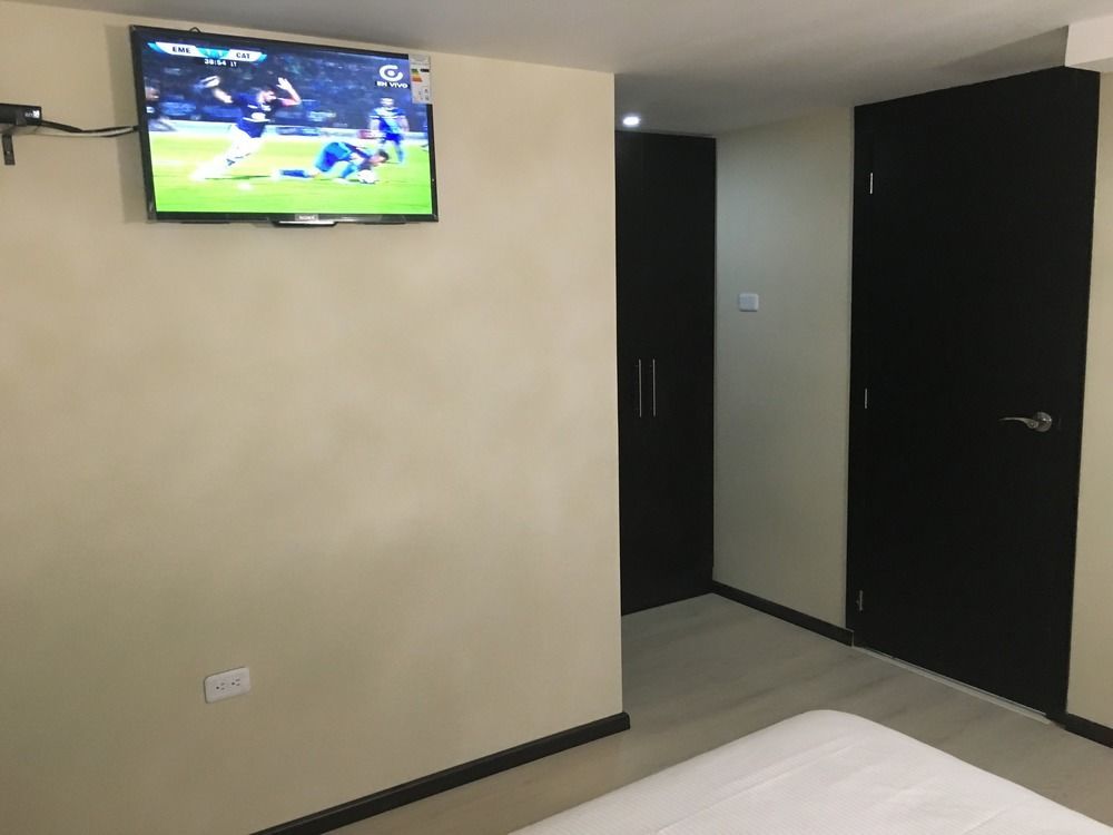 אמבאטו Hotel Imperial מראה חיצוני תמונה